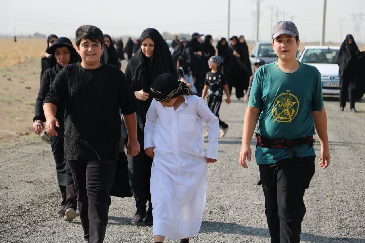 حرکت‌های خودجوش مردمی، رساناترین رسانه در مقابل هجمه‌های ضدِ فرهنگی است