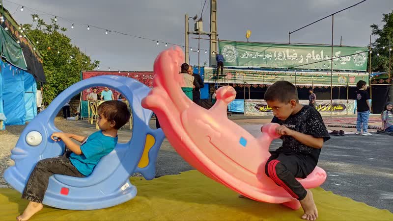 فعالیت موکب‌های ملایر در مسیر برگشت با خدمات‌دهی به زائران اربعین