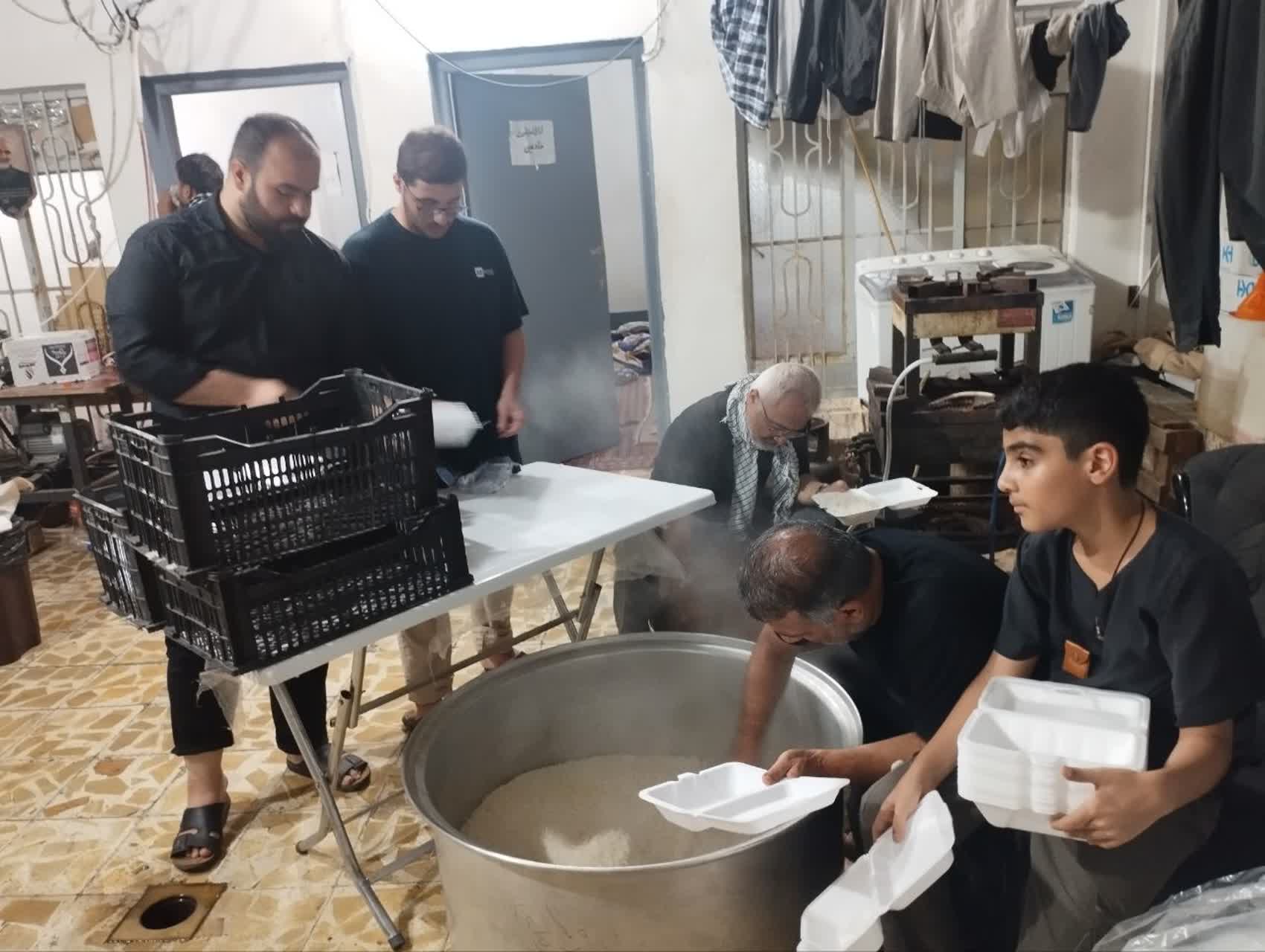 تجلی یاری موکب داران حسینی در کربلا