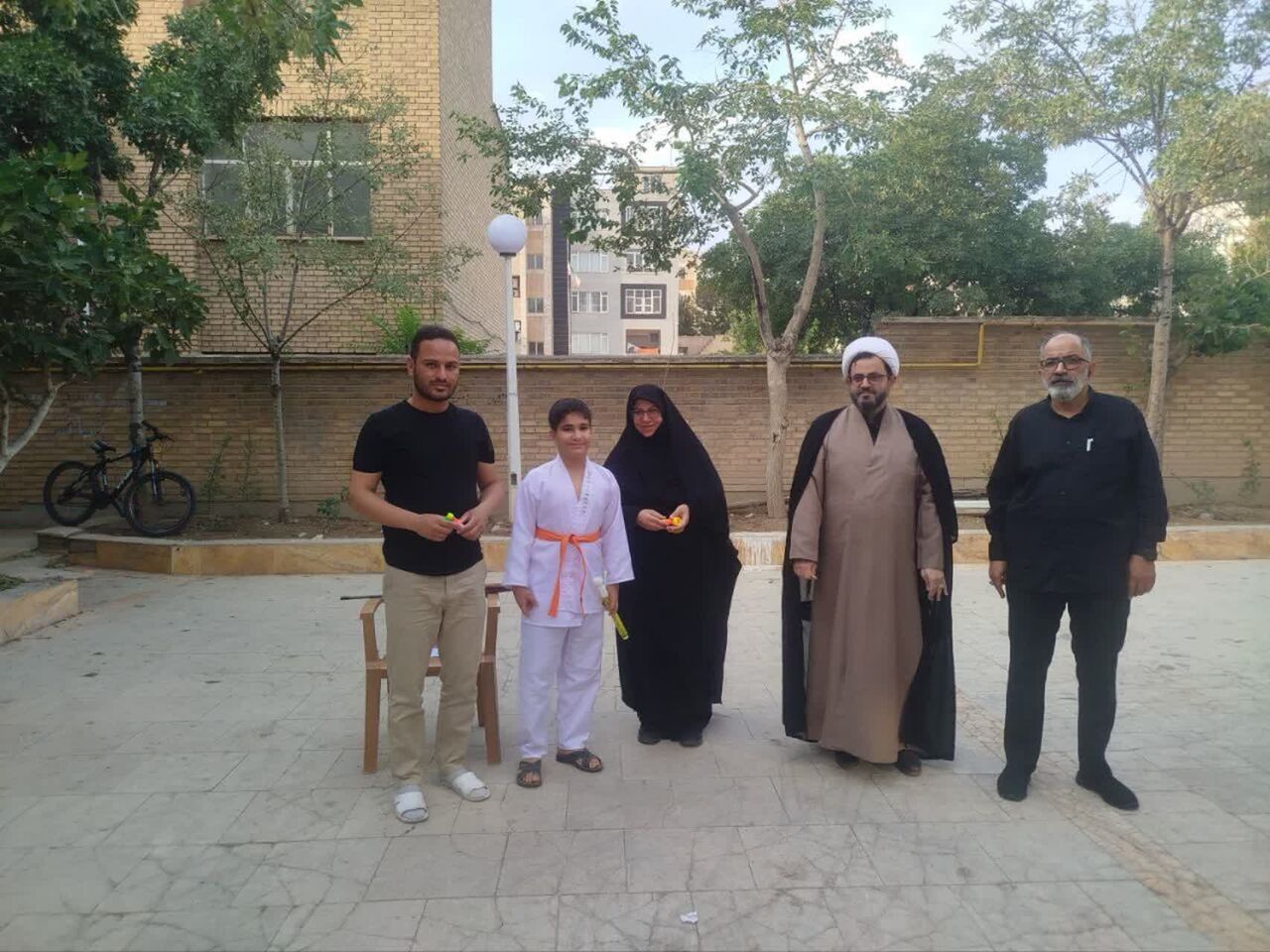 پاتوق گفت‌وگوی اخلاق و مهارت‌های زندگی با بخش جذاب تیراندازی در مسجد النبی (ص)