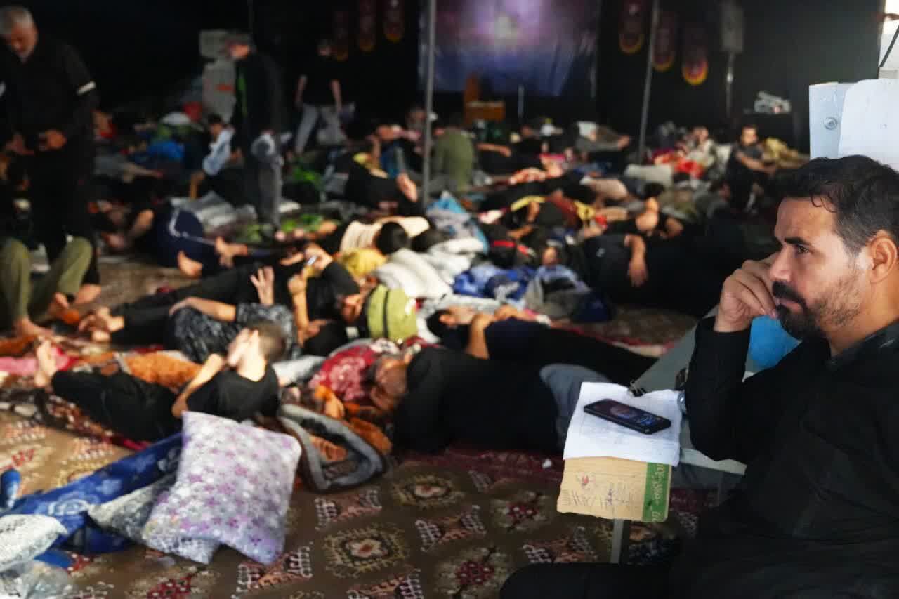 اسکان ۱۴ هزار زائر اربعین در موکب امام رضا(ع)