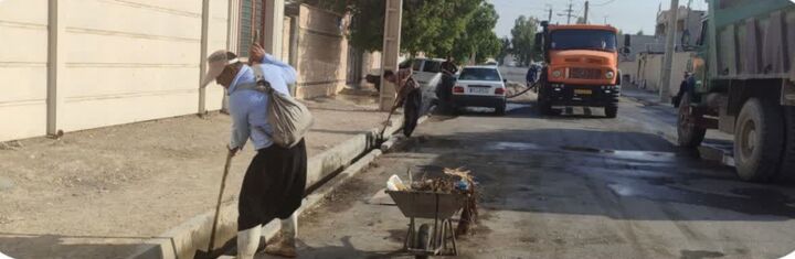 پاکسازی و شستشوی معابر مهران پس از کنگره عظیم اربعین