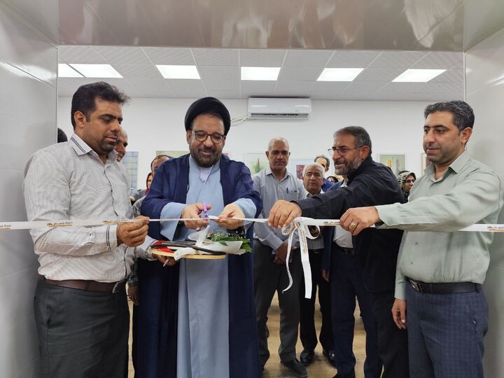 پیام هنرمند در هنرش نهفته است