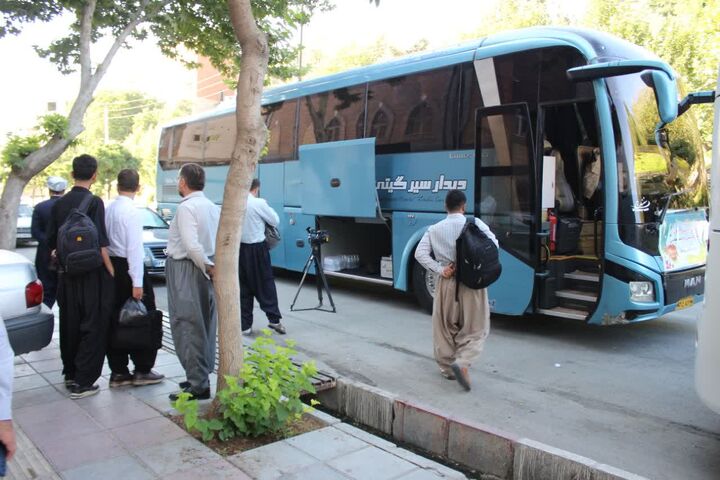 اعزام ۵۰ روحانی کردستانی به مشهد مقدس