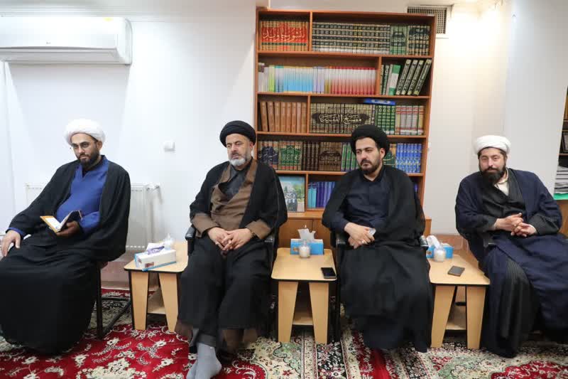 مشکل عمده مساجد ضعف مدیریتی و برنامهای است