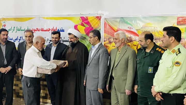 آزادگان اسطوره‌های جاودانه تاریخ اند که سربلندی ایران اسلامی را رقم زدند