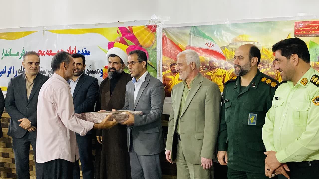 آزادگان اسطوره‌های جاودانه تاریخ اند که سربلندی ایران اسلامی را رقم زدند