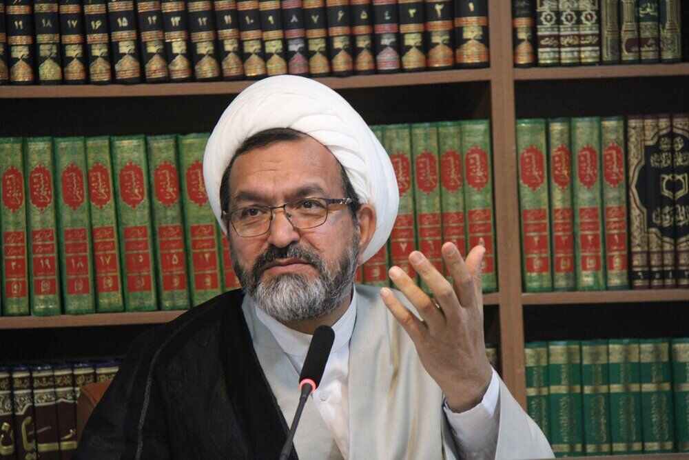 سالمندان را از مسجد خط نزنیم/ ظرفیت سالمندی به مسجدمحوری کمک می‌کند