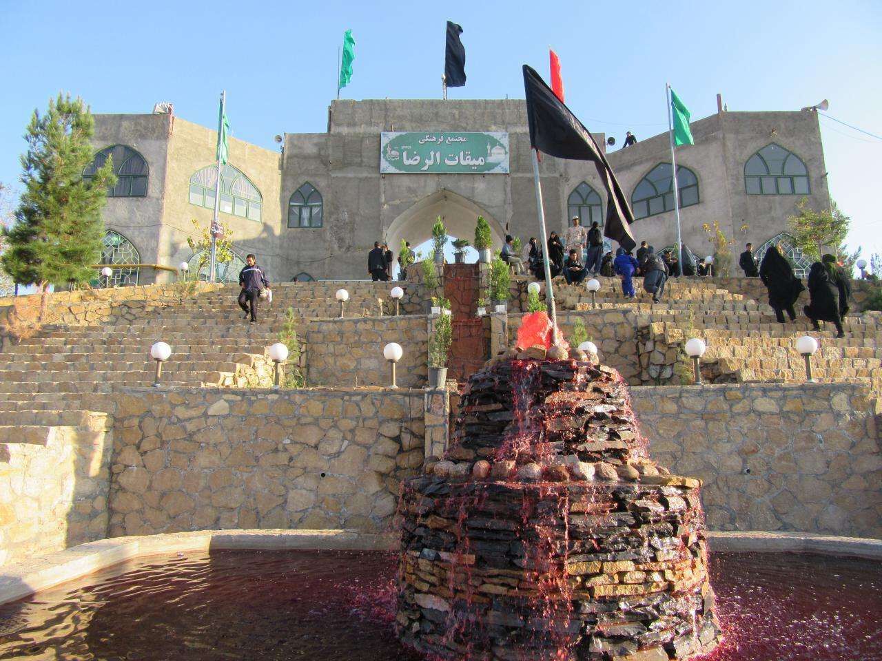 پذیرایی از ده‌ها هزار زائر پیاده رضوی در میقات الرضا(ع)