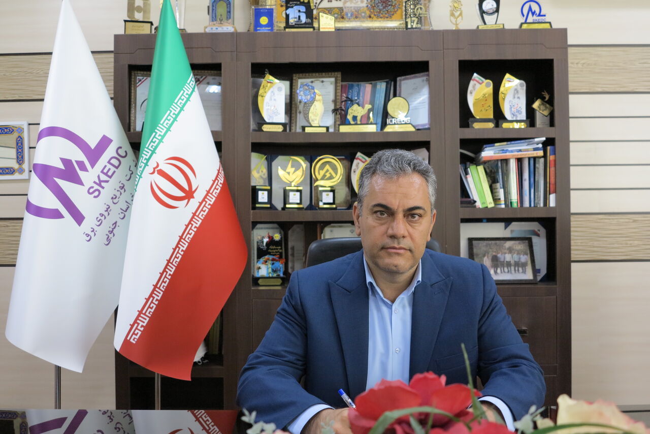 صنعت برق در خط مقدم جنگ اقتصادی است