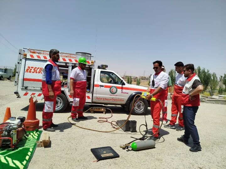 آموزش سرمایه‌ای برای ساختن جامعه‌ای ایمن و آگاه است