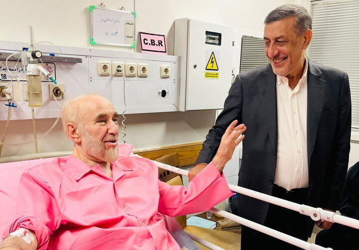 عیادت قائم‌پناه از سید محمد خاتمی