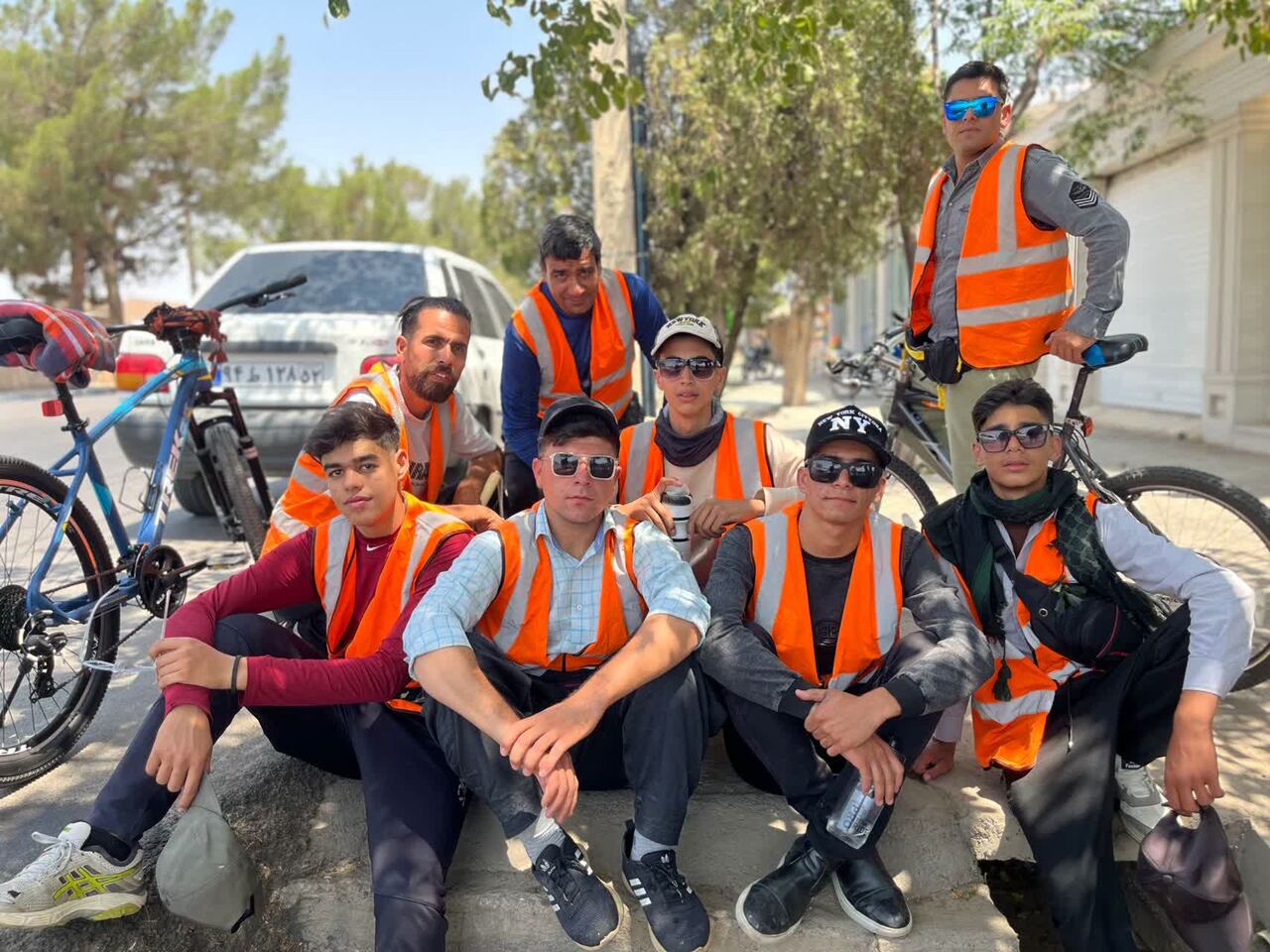 از کویر سه قلعه تا حرم رضوی با رکاب های عاشقی