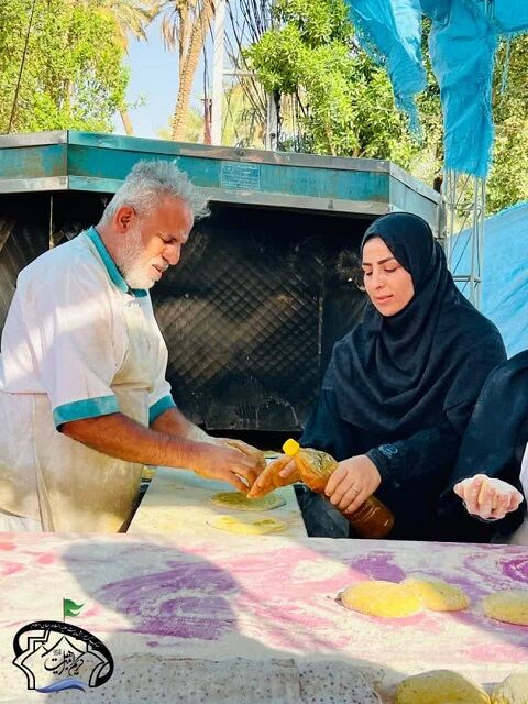 عطر نان و خدمت در قلب کربلا؛ روایت موکب کریم اهل بیت بندر چارک در ایام اربعین