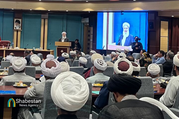 ملت ایران با وحدت شیعه و سنی دشمنان را ناامید کرده است