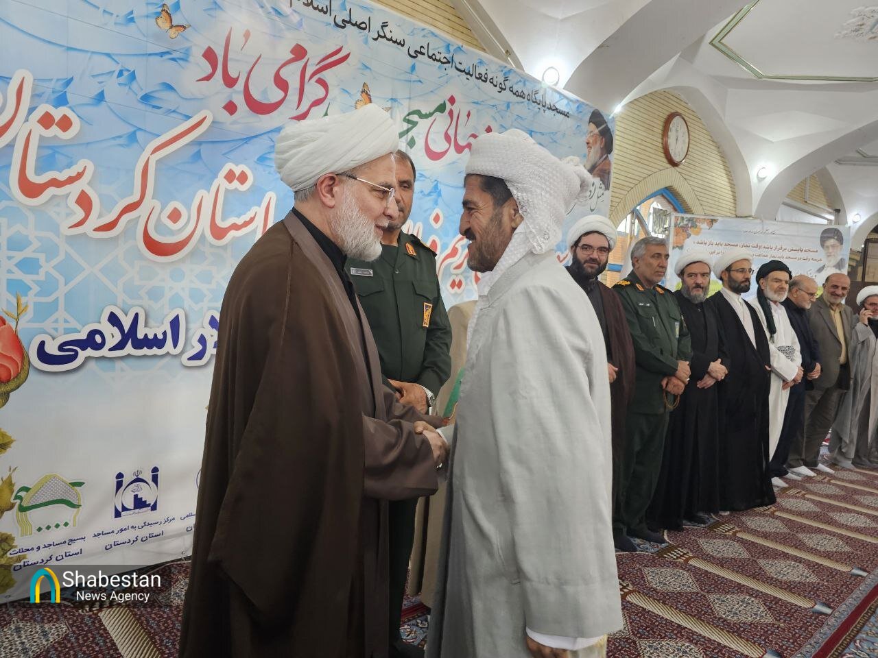 مساجد؛ محور وحدت، معنویت و خدمت در کردستان/ تجلیل از فعالان مسجدی در سنندج