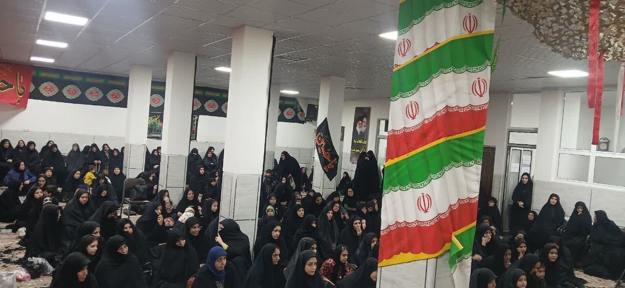 محفل قرآنی «آیه‌های صبر؛ ستاره‌های ایثار» در آران و بیدگل برگزار شد