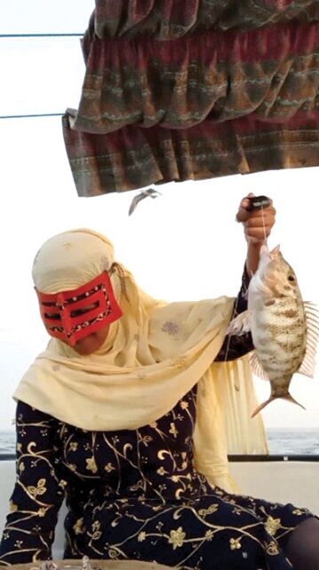 زنان صیاد جزیره هنگام/ روایت قدرت و پایداری در قلب خلیجفارس