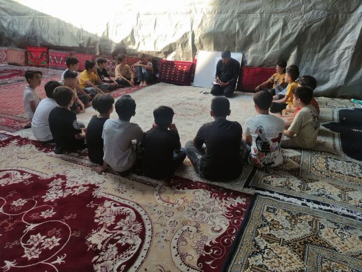 کلاس معارف در کانون فرهنگی و هنری بینات برگزار شد