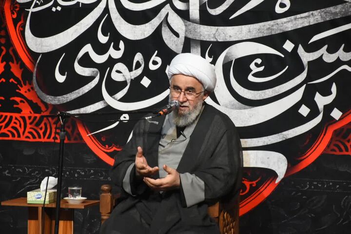 اسلام ایمان را جدا از عمل نمی‌پذیرد