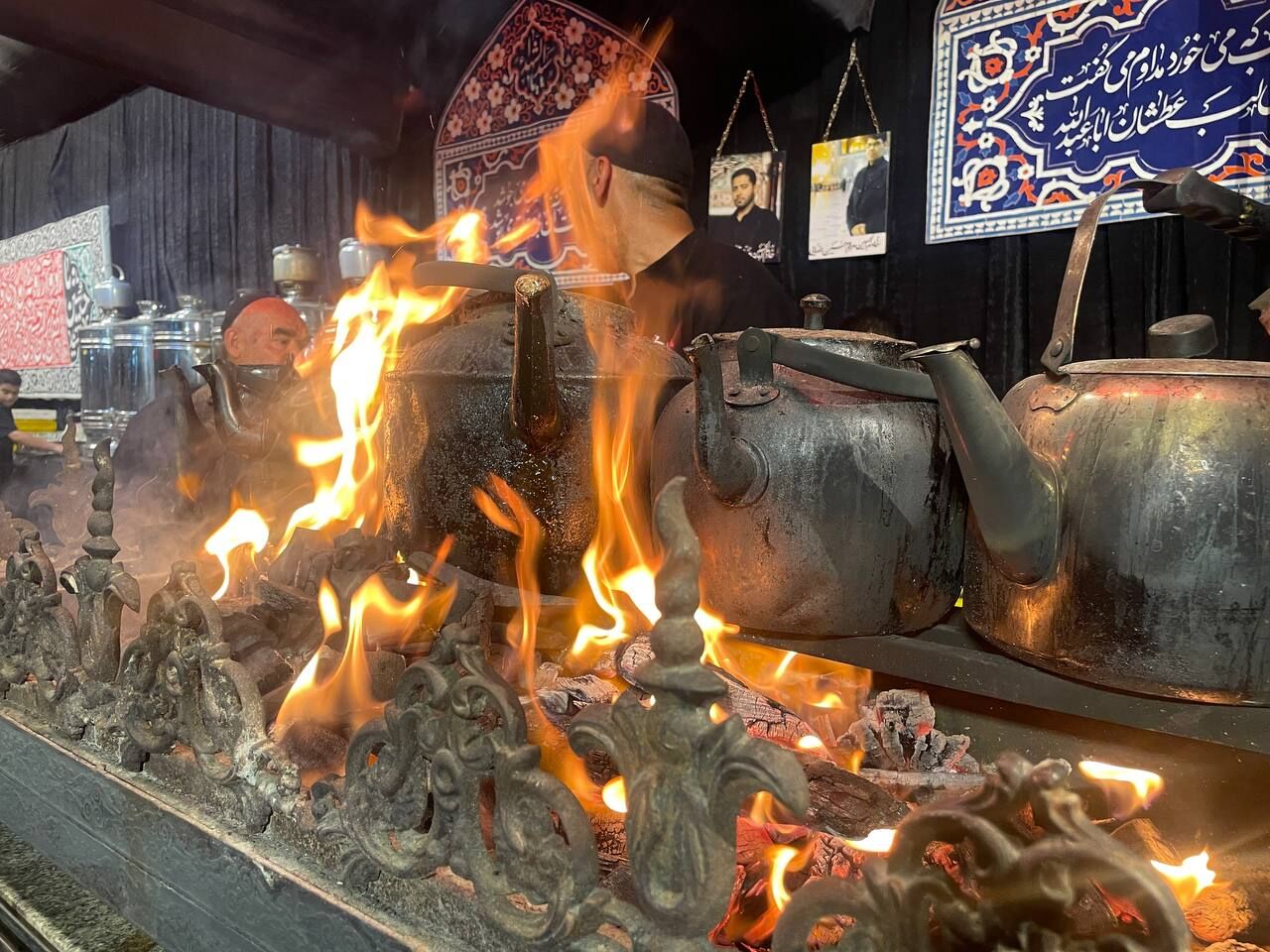 عطربهارنج موکب اصفهانی‌ها در جوار امام مهربانی‌ها