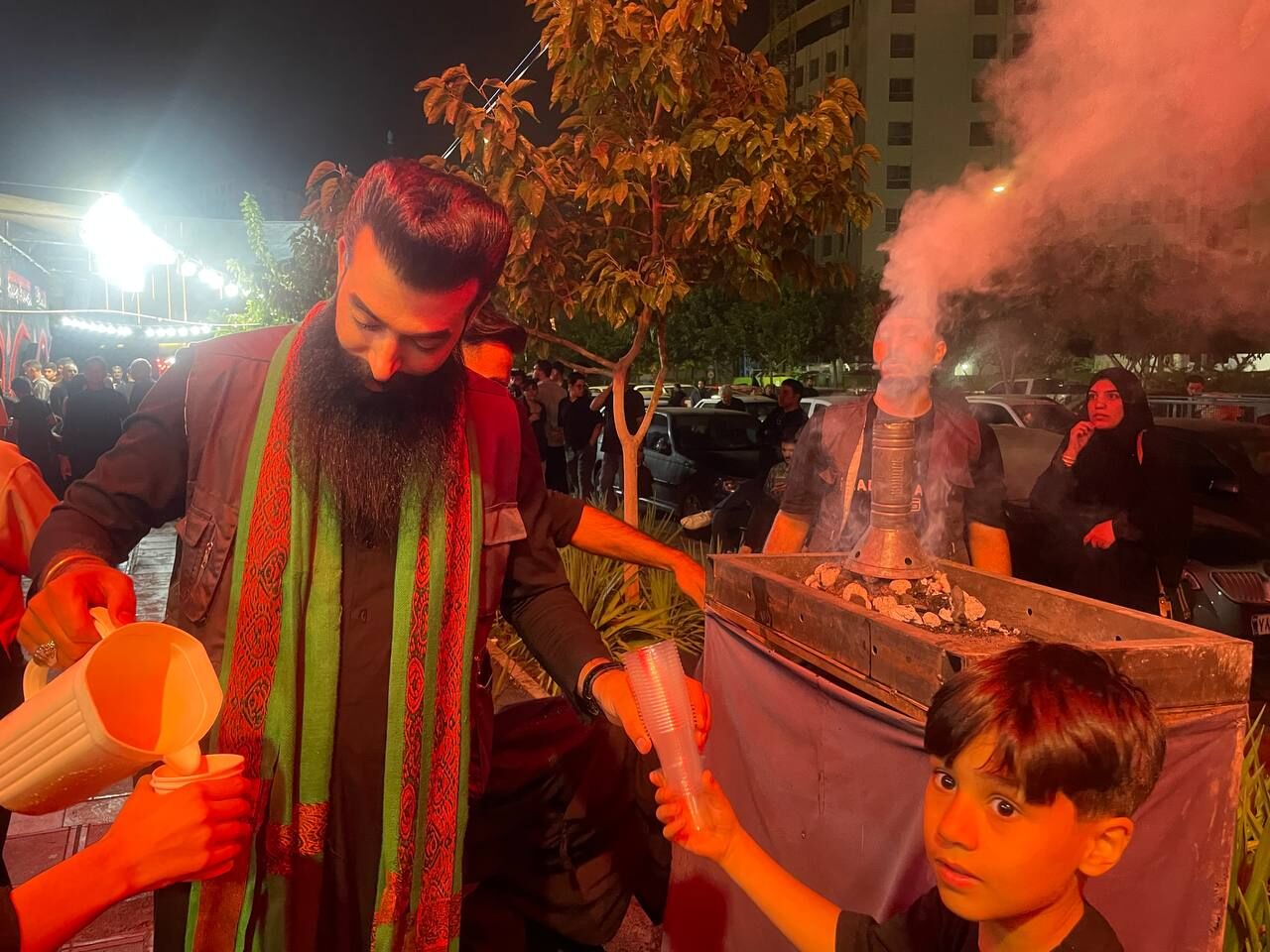 عطربهارنج موکب اصفهانی‌ها در جوار امام مهربانی‌ها