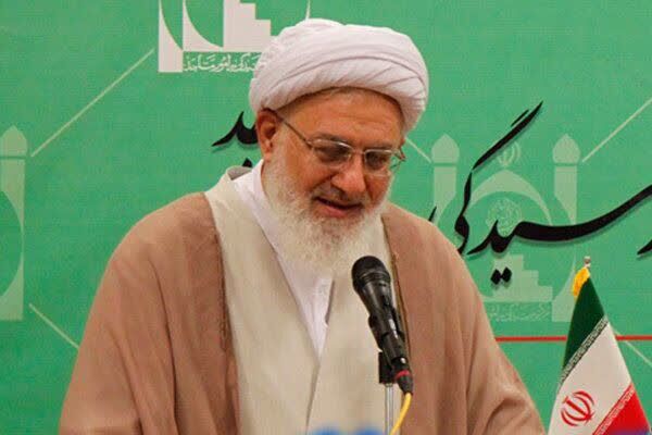 گرامیداشت ائمه جماعات شهید و مساجد فعال در دفاع مقدس ۱۲روزه