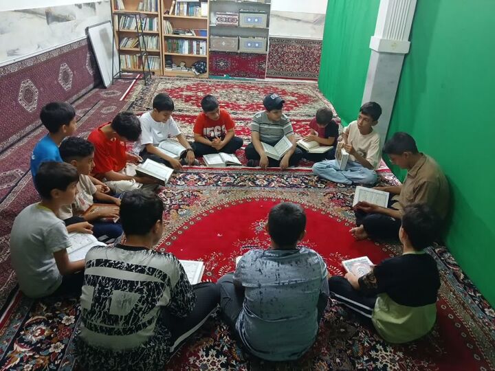 مسجد؛ مجالی برای جهاد فرهنگی از قرآن‌آموزی تا کارآفرینی در بیجار