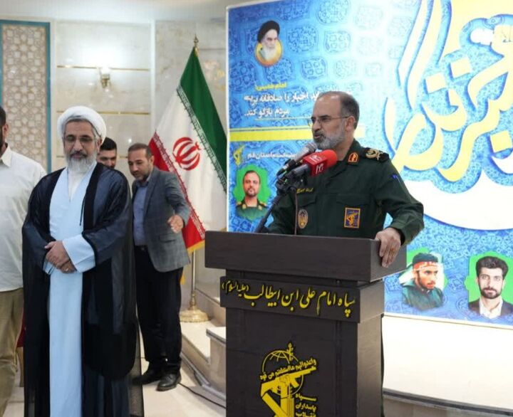 نقش خبرنگاران برای هدایت مردم به سوی اهداف نظام و اسلام بسیار حائز اهمیت است