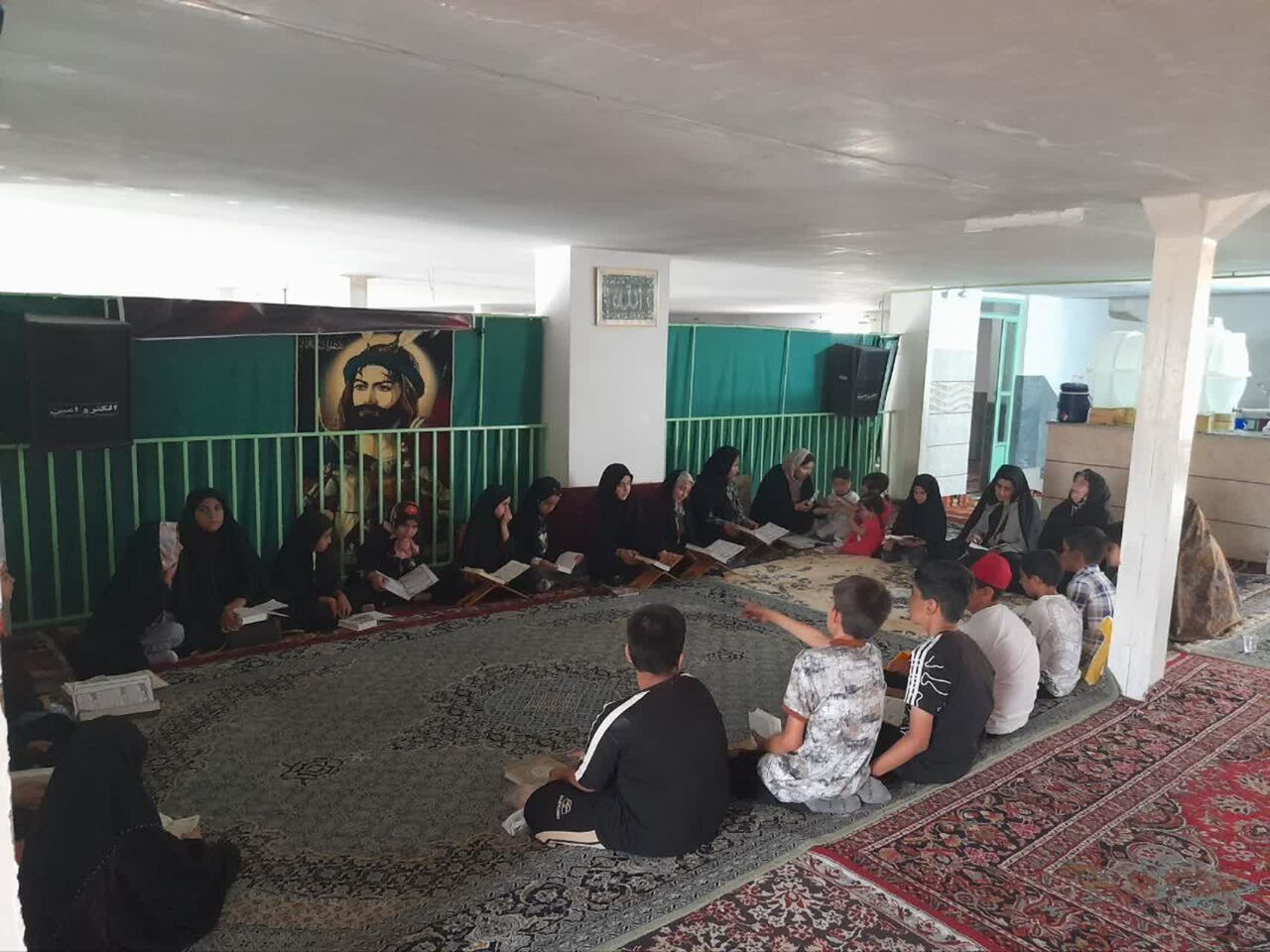 مسجد؛ مجالی برای جهاد فرهنگی از قرآن‌آموزی تا کارآفرینی در بیجار