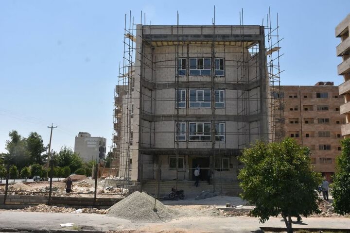 هدیه فرهنگی ۴۰ میلیاردی شهرداری به شهروندان جنوب شیراز/ کتابخانه‌ای با فناوری‌های نوین