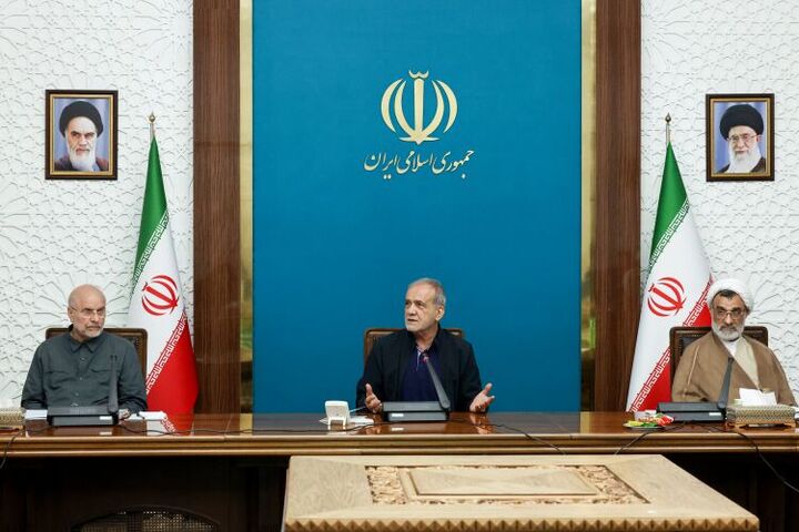 مساجد باید به وضعیت اوایل انقلاب بازگردند/ بازگشت به مسجد، نقطه عطف تحول فرهنگی