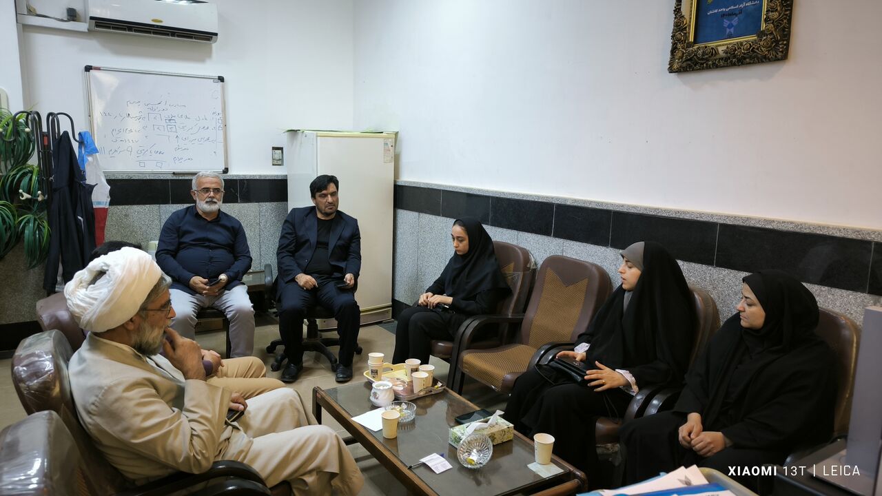 روایت دلنشین فرزند شهید “محمود زینیوند” از ایثارگریهای مدافعان وطن