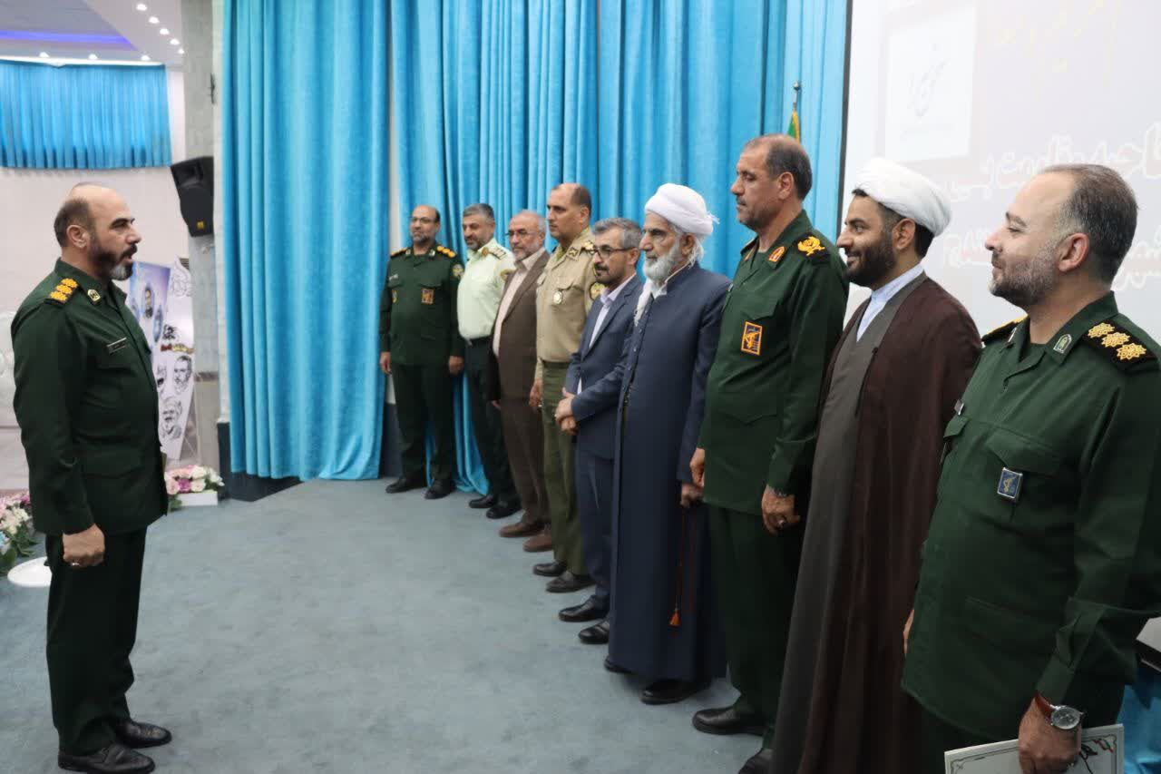 آیین تکریم و معارفه فرمانده ناحیه مقاومت بسیج سپاه سنندج برگزار شد