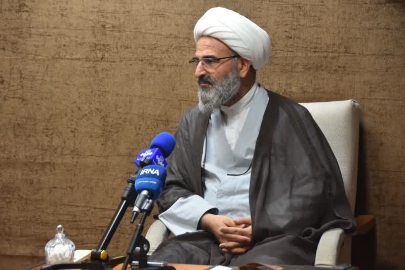 وزیر آموزش و پرورش بر توسعه فرهنگ اقامه نماز در مدارس تأکید کرد