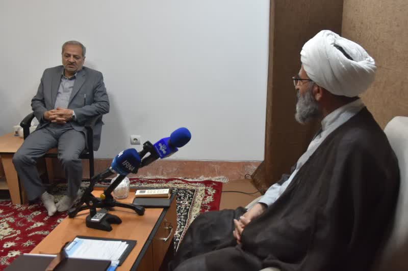 وزیر آموزش و پرورش بر توسعه فرهنگ اقامه نماز در مدارس تأکید کرد