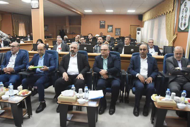 عدالت آموزشی فراتر از توزیع فضا و نیرو/ تکمیل طرحهای نیمهتمام مورد توجه است