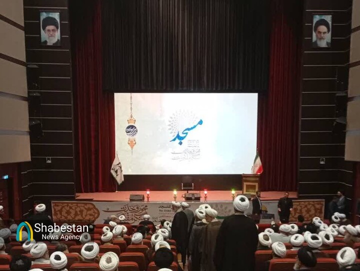 آغاز همایش روز جهانی مسجد با حضور بیش از ۱۰۰۰ امام جماعت مساجد تهران