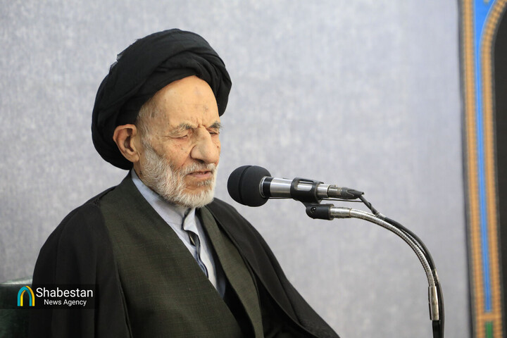 تفکر ولایی و اندیشه بسیجی زمینه‌ساز تحقق تمدن اسلامی است