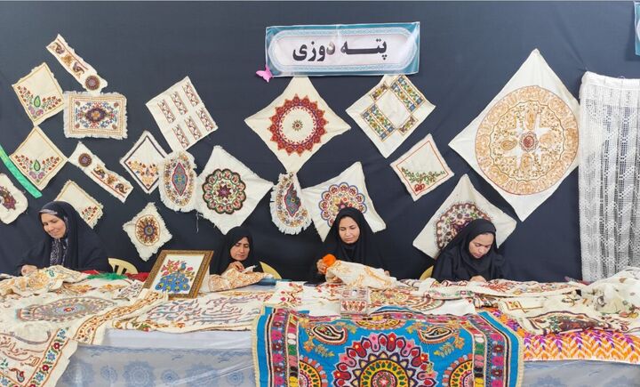 این مسجد به همت بانوان پایگاه مقابله با جنگ اقتصادی شد