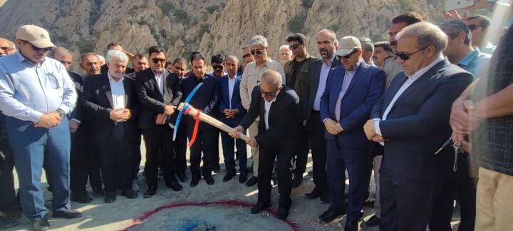 ۹۵ پروژه عمرانی در شهرستان گچساران افتتاح و کلنگ‌زنی شد