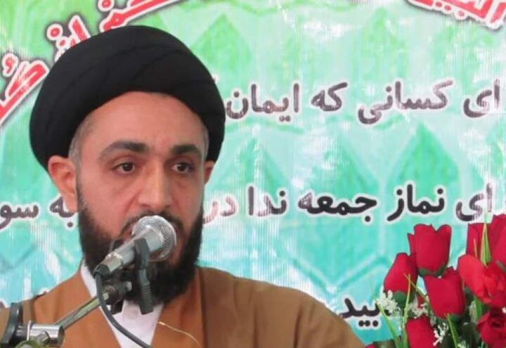 امام جماعت با تدبیر باید حضور افراد در مسجد را ماندگار کند