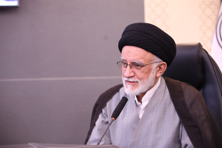 چالش‌های قدیمی، مطالبه‌های جدید؛ درخواست برای نوسازی فرهنگی حریم حرم‌های شیراز