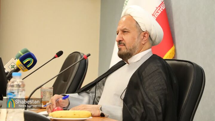 مسجد پایگاه دیپلماسی عمومی و محور وحدت جهان هستی