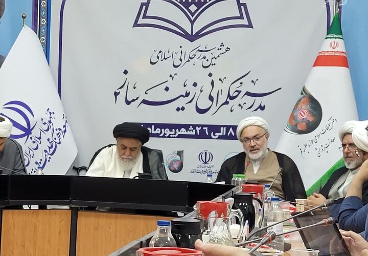 ابزارهای ارتقای امنیت ملی در اندیشه‌های قرآنی رهبری