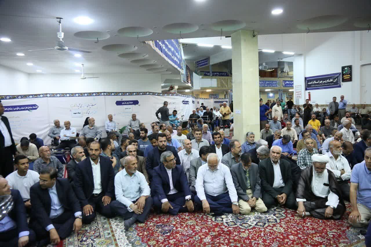 دیدار استاندار با مردم مشهد در مسجد جواد الائمه(ع)