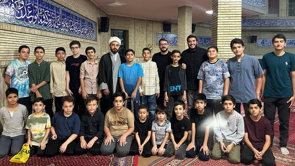 پویش مداح معروف؛ «هر روز، یک مسجد»