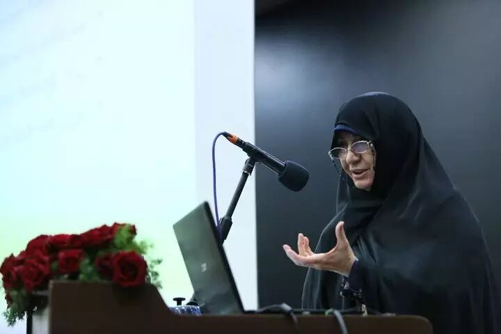 داداندیش: آمار بانوان تحصیل‌کرده در استان‌ها بسیار بالاست