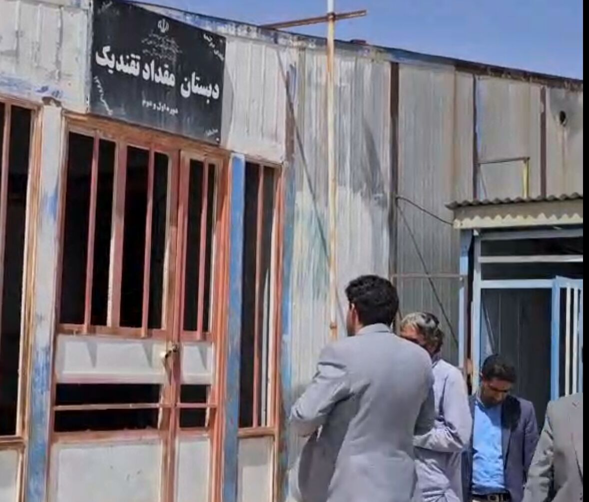 از حسرت تا لبخند؛ ماجرای بازگشت ۲ کودک درمیانی به تحصیل