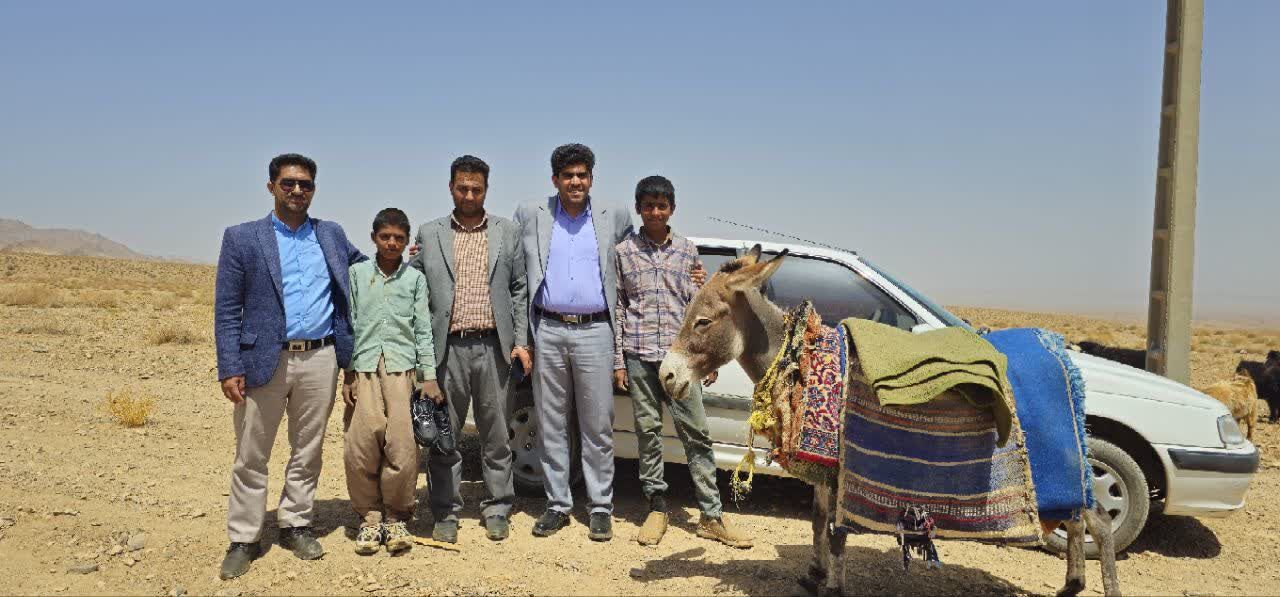 از حسرت تا لبخند؛ ماجرای بازگشت ۲ کودک درمیانی به تحصیل